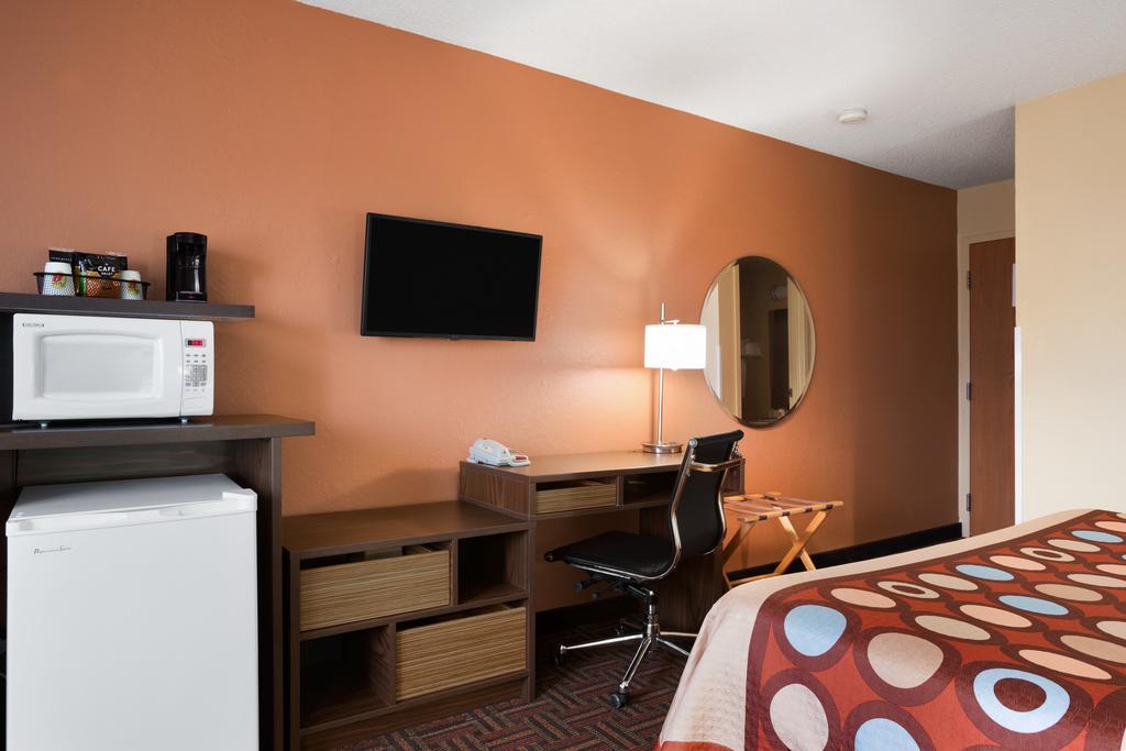 Motel Super 8 By Wyndham Marion Habitación foto